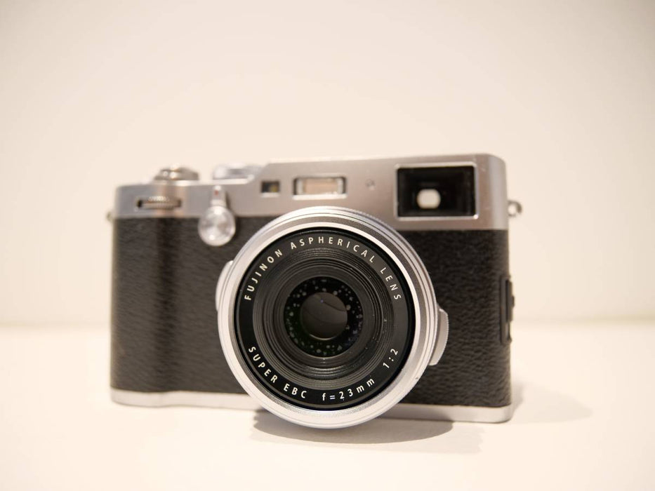 FUJIFILM X100F-ジャンク品-東京中古カメラ